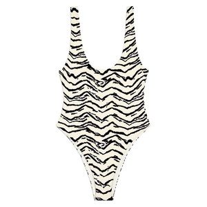 WeWoreWhat Scoop Neck One Piece Swimsuit in Tiger Print SMALL